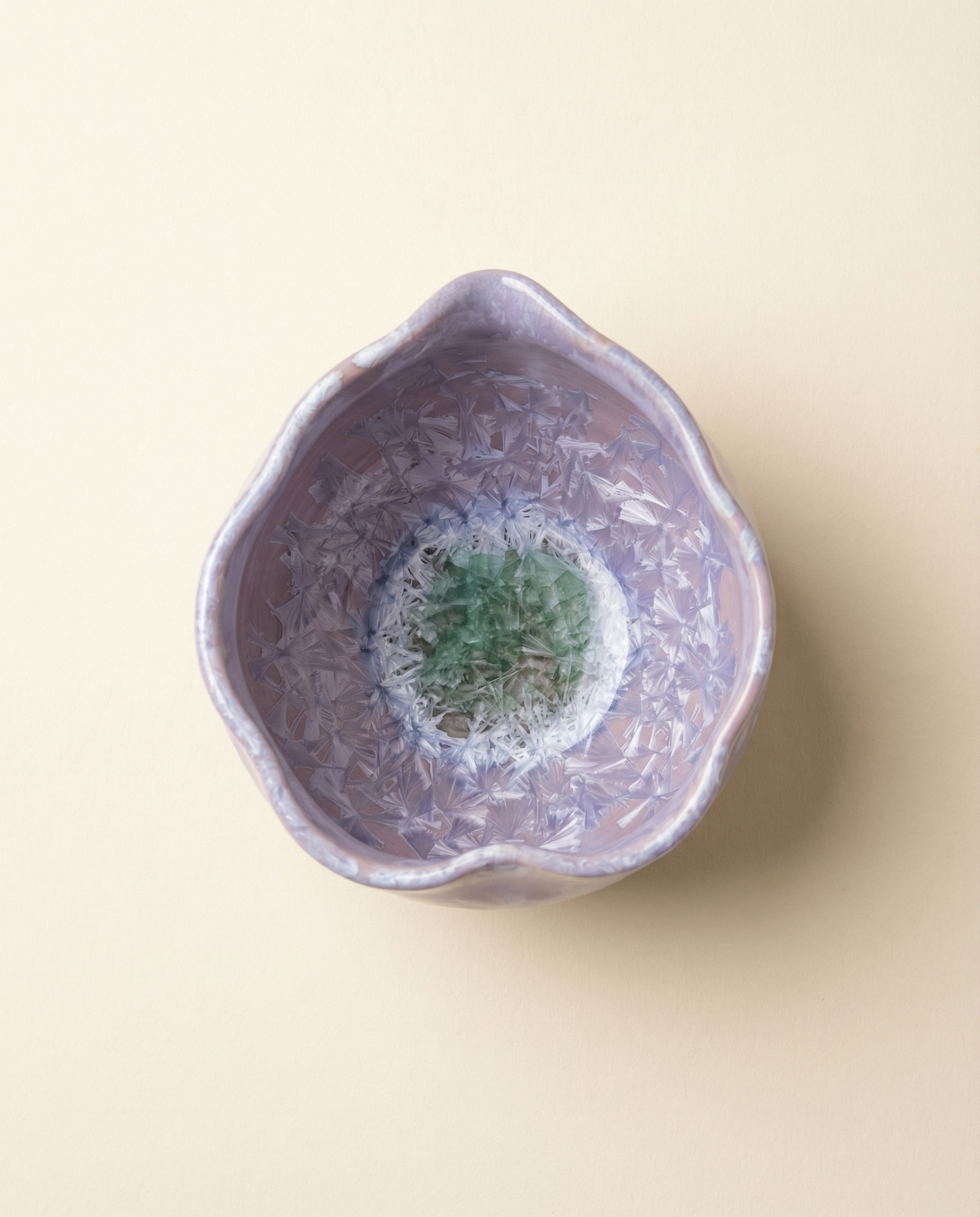 Aurora Pouring Chawan — Lavender Crystal Glaze