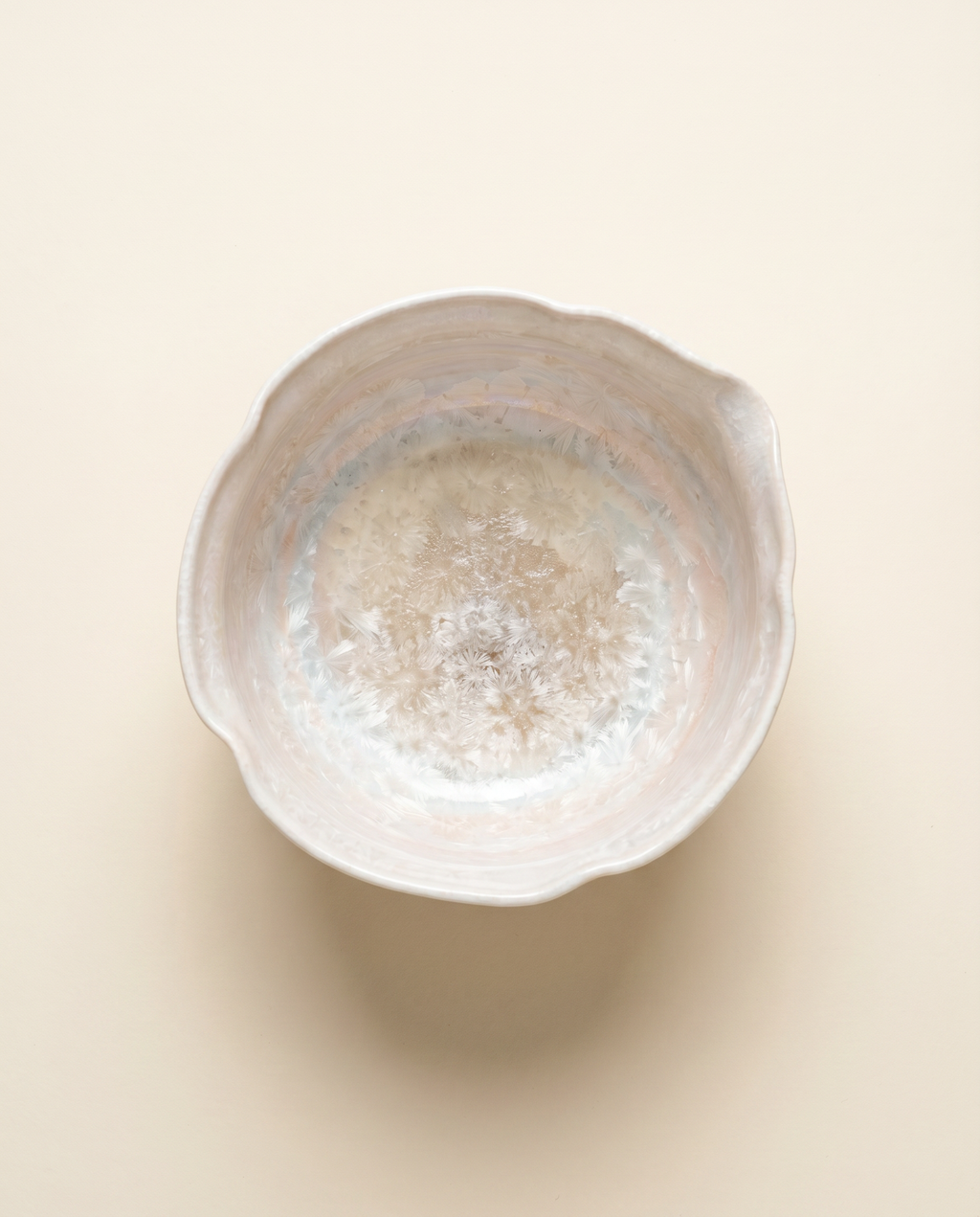 Soft Horizon Pouring Bowl — Pastel Crystal Glaze